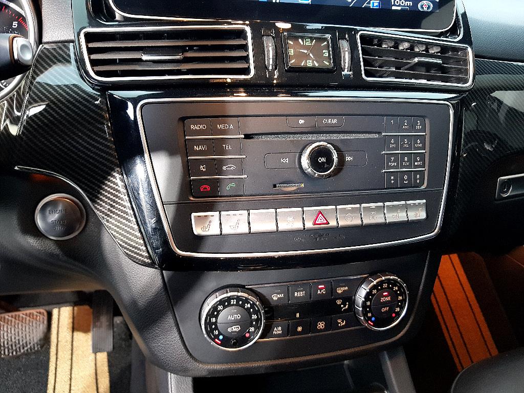 Mercedes Benz GLE Class - Vista 11