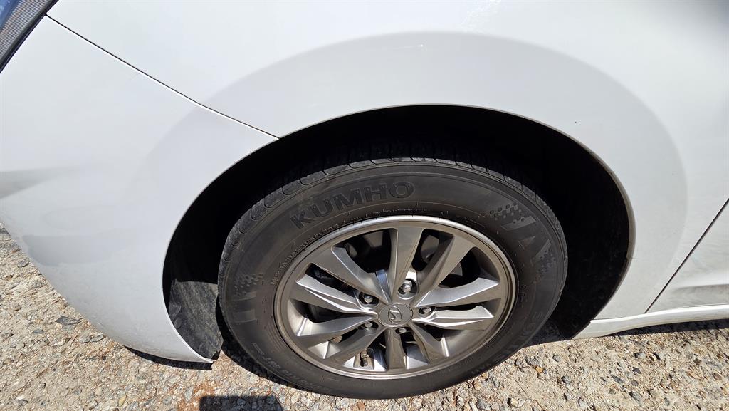 HYUNDAI Avante 2020 Blanco - Importación desde Corea - HF Imports Iquique - Foto 13