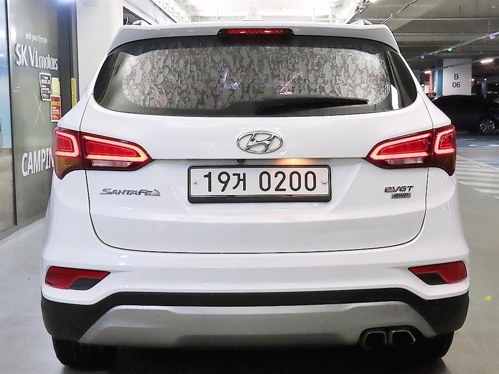 HYUNDAI Santa Fe - Vista 5