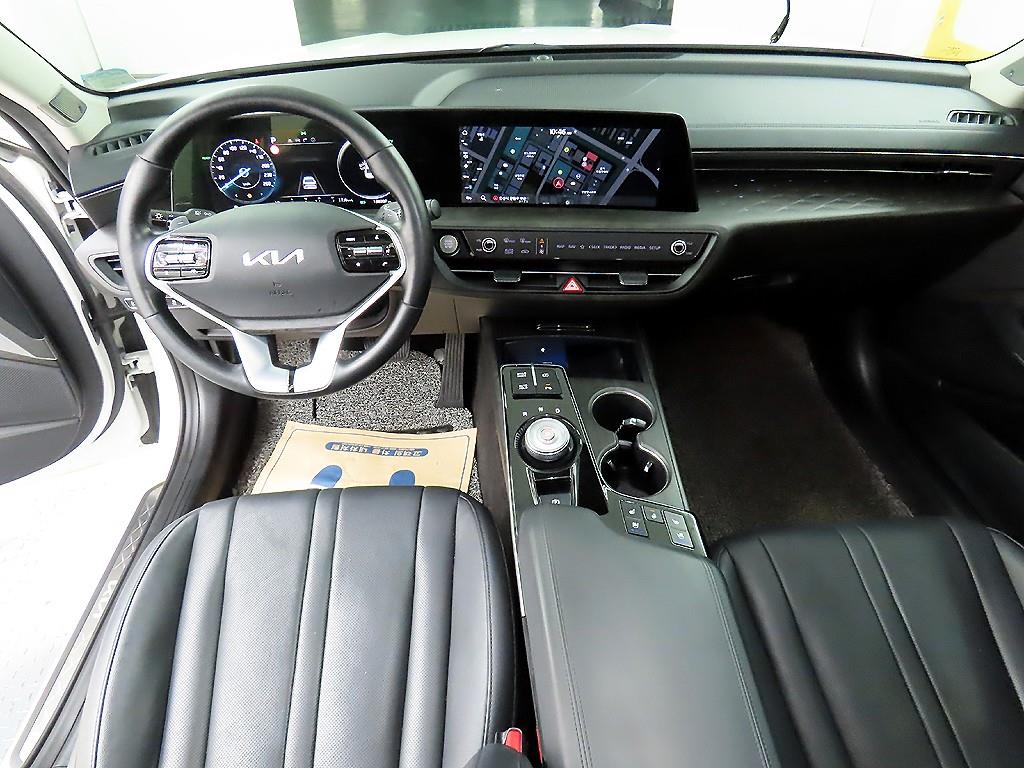 KIA K8 - Vista 7