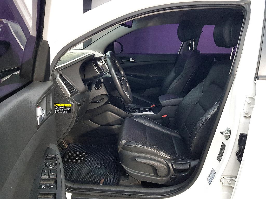 HYUNDAI Tucson - Vista 8