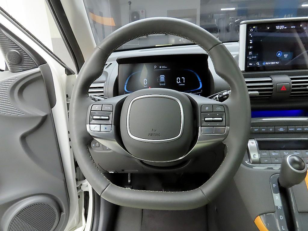 HYUNDAI Casper - Vista 7