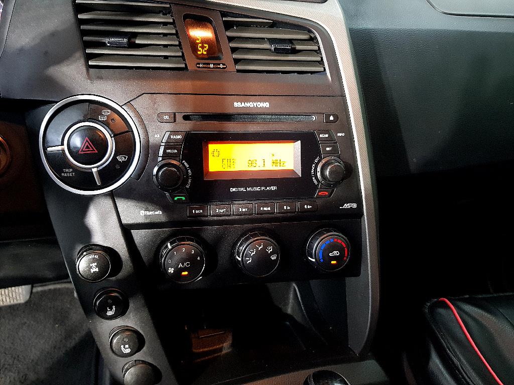 Ssangyong Korando 2014 Gris - Importación desde Corea - HF Imports Iquique - Foto 14