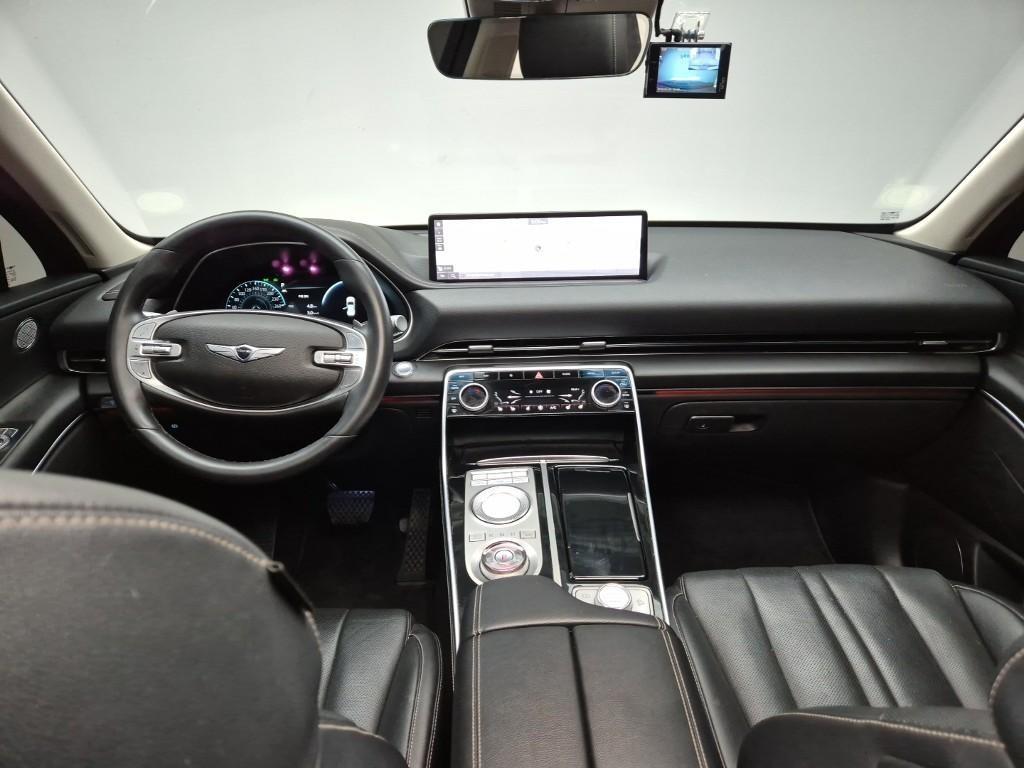 Genesis GV80 - Vista 7