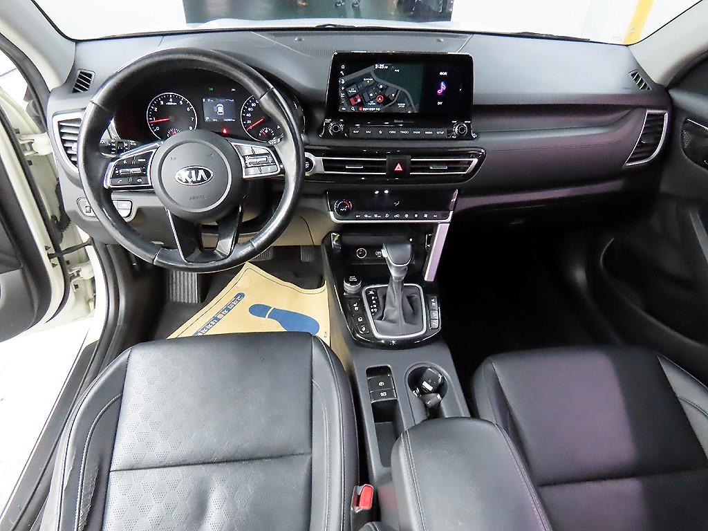 KIA Seltos - Vista 7