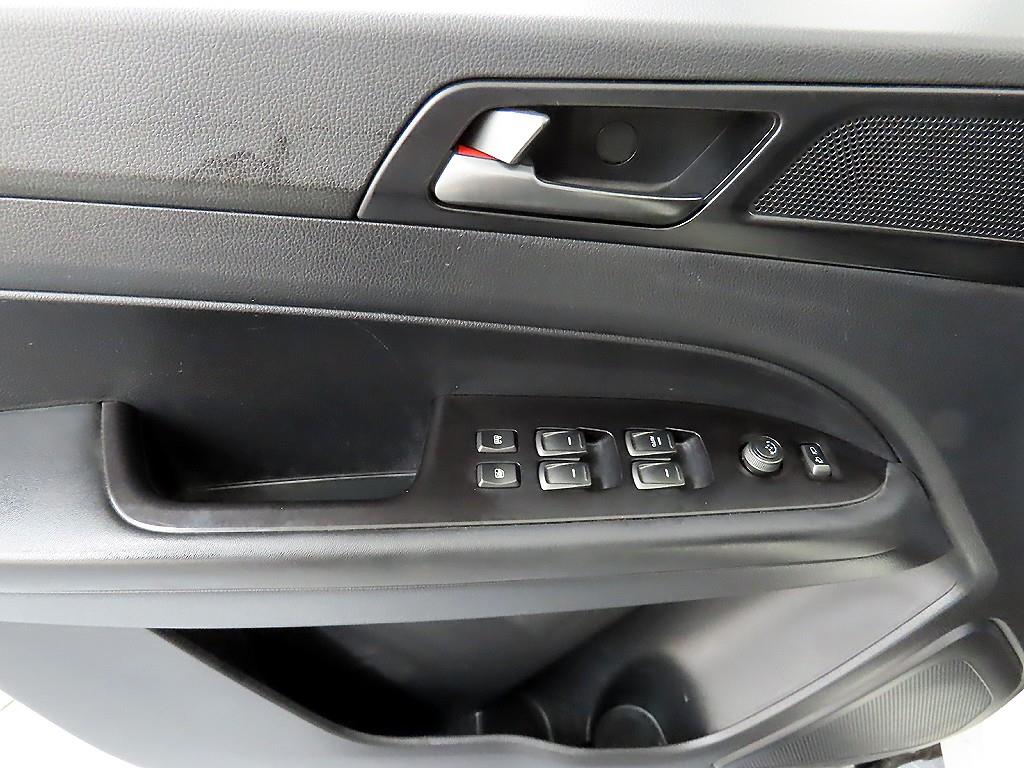 Ssangyong Rexton - Vista 11