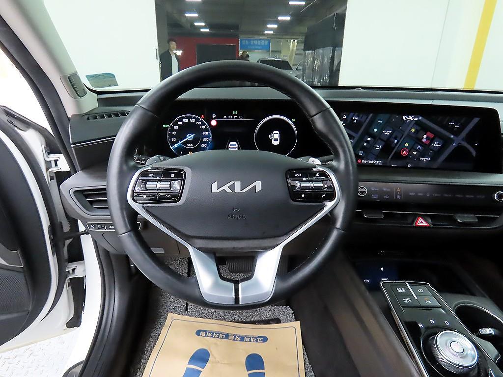 KIA K8 - Vista 9