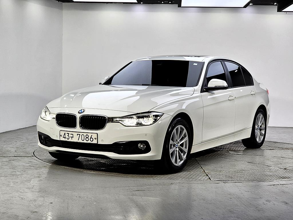 BMW 3 series 2017 Blanco - Importación desde Corea - HF Imports Iquique - Foto 1