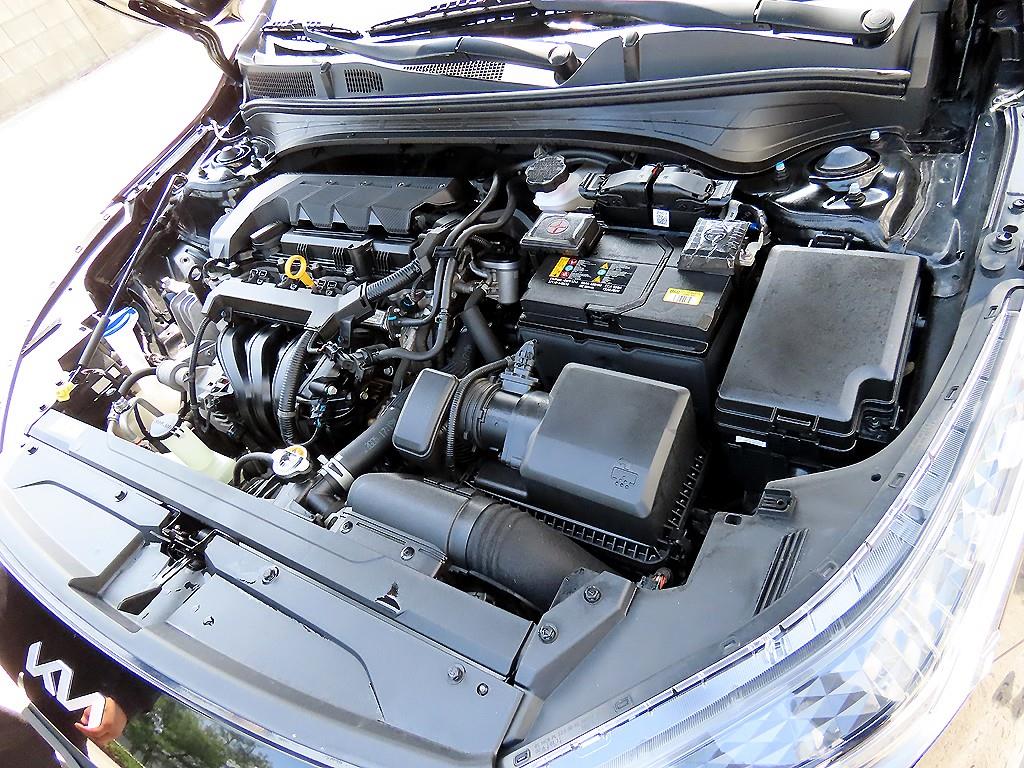 KIA K3 2022 Negro - Importación desde Corea - HF Imports Iquique - Foto 17