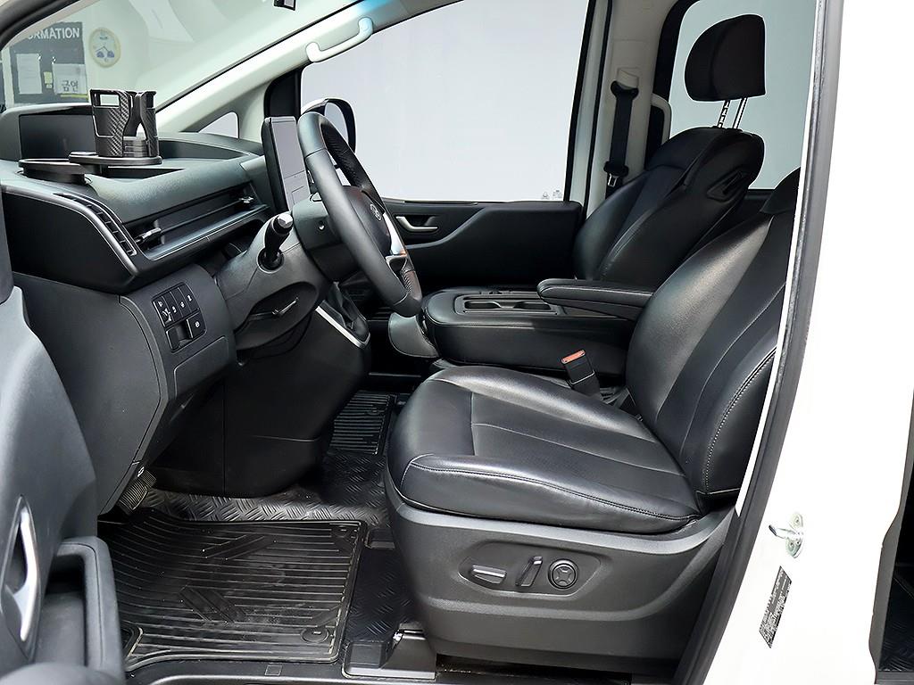 HYUNDAI Staria 2023 Blanco - Importación desde Corea - HF Imports Iquique - Foto 11