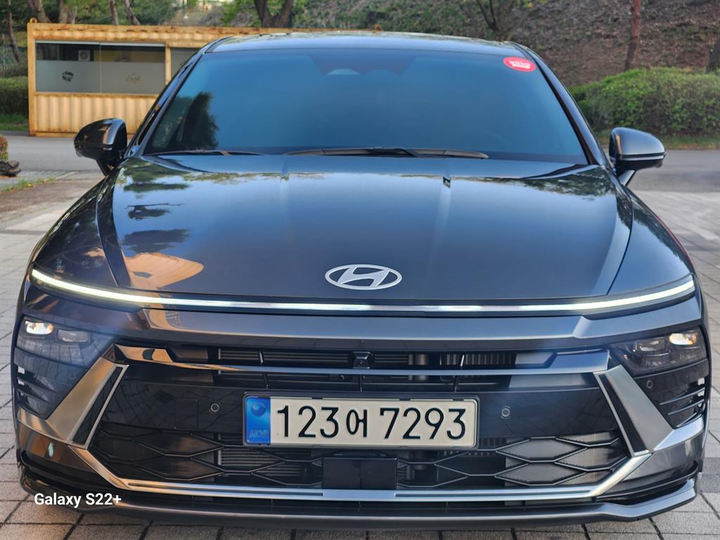 HYUNDAI Sonata - Vista 3