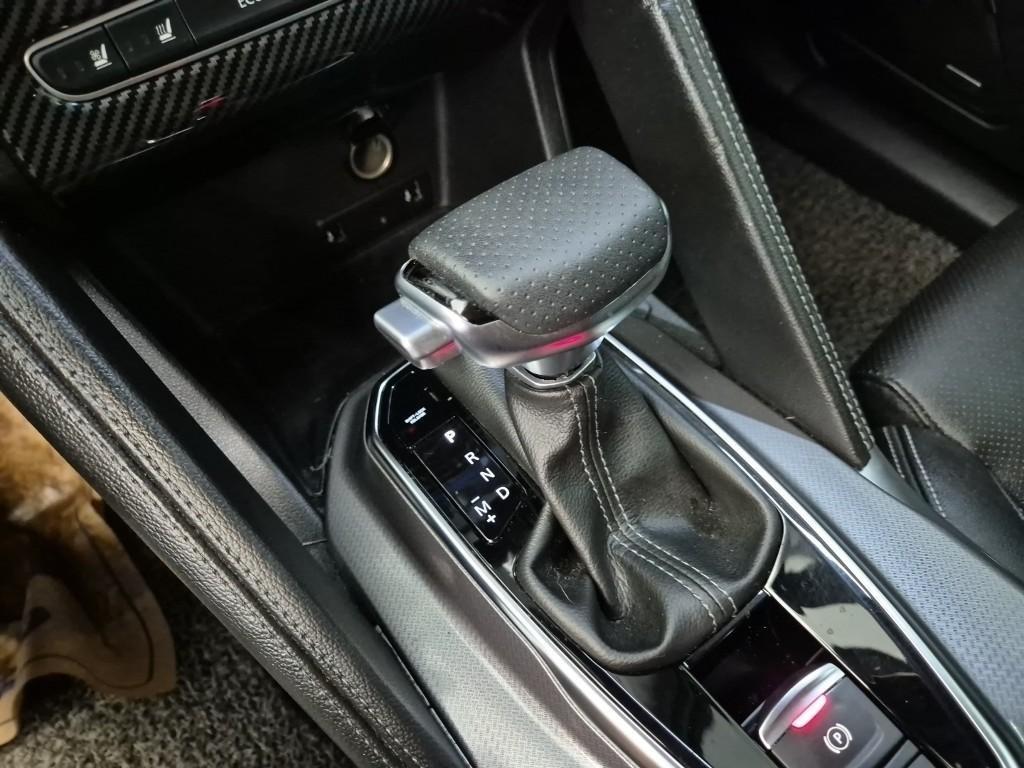 SAMSUNG QM6 - Vista 8