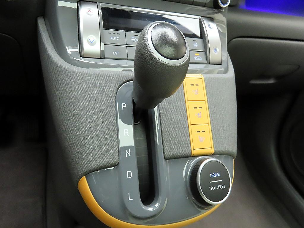 HYUNDAI Casper - Vista 10