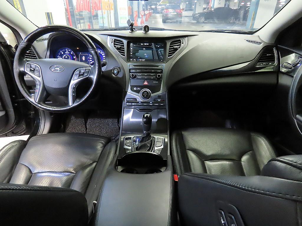 HYUNDAI Grandeur - Vista 10