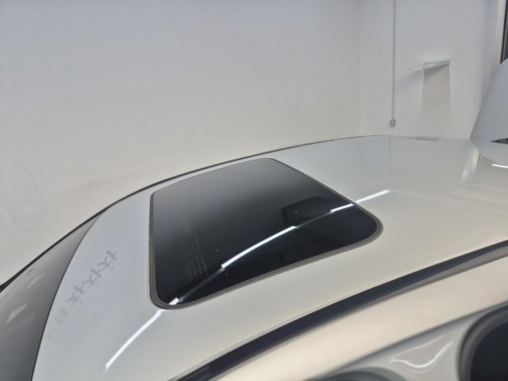 Mercedes Benz E class 2017 Plateado - Importación desde Corea - HF Imports Iquique - Foto 13