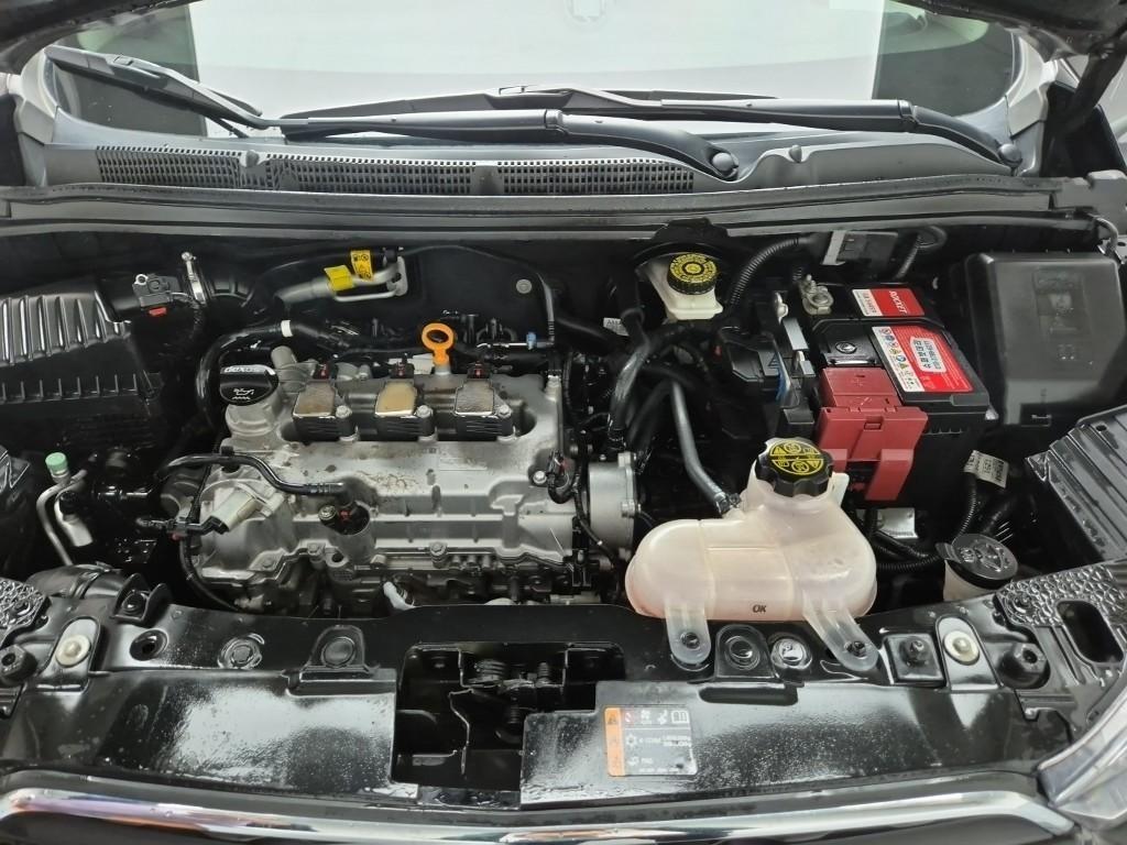 Chevrolet Spark - Vista 5