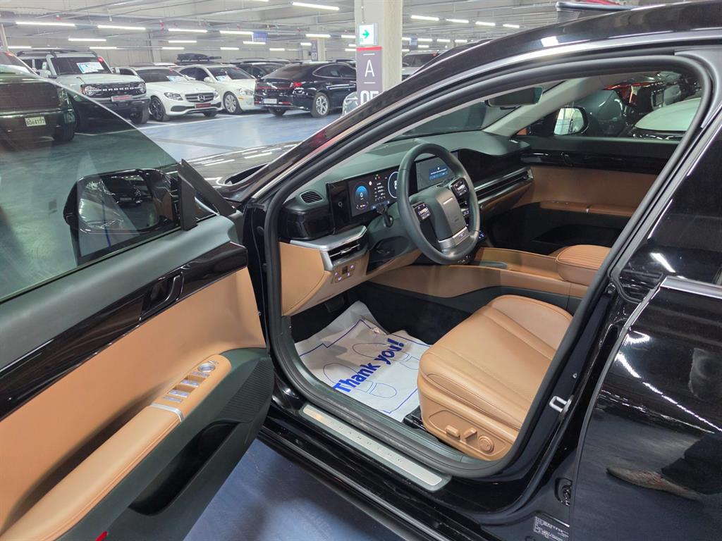 HYUNDAI Grandeur - Vista 8