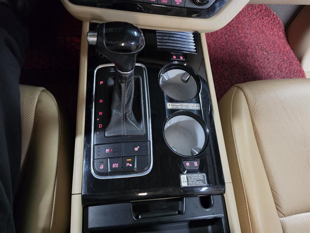 KIA Carnival 2015 Negro - Importación desde Corea - HF Imports Iquique - Foto 15