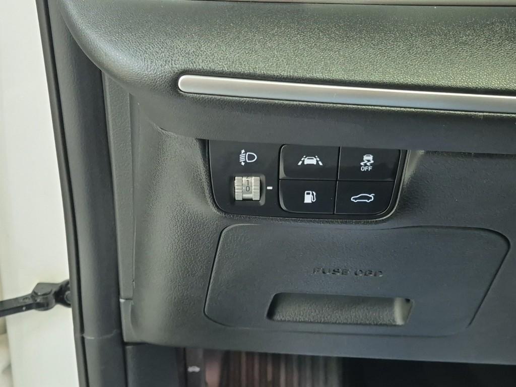 HYUNDAI Grandeur 2020 Blanco - Importación desde Corea - HF Imports Iquique - Foto 17