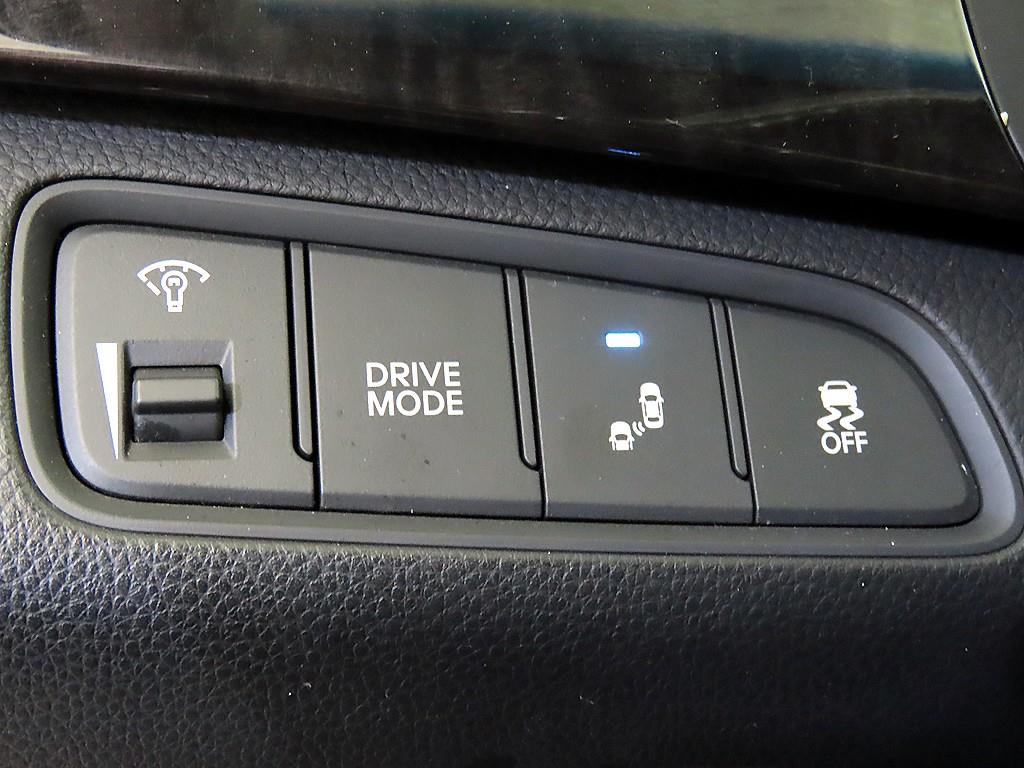 HYUNDAI Grandeur 2015 Negro - Importación desde Corea - HF Imports Iquique - Foto 14