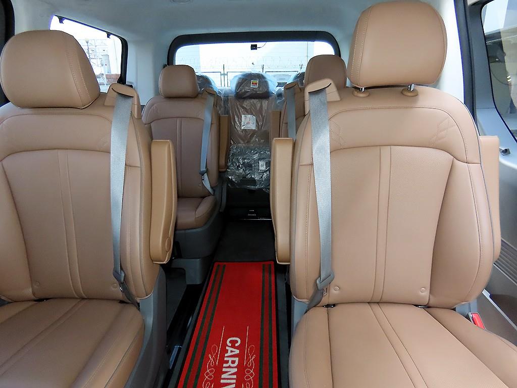 HYUNDAI Staria - Vista 7