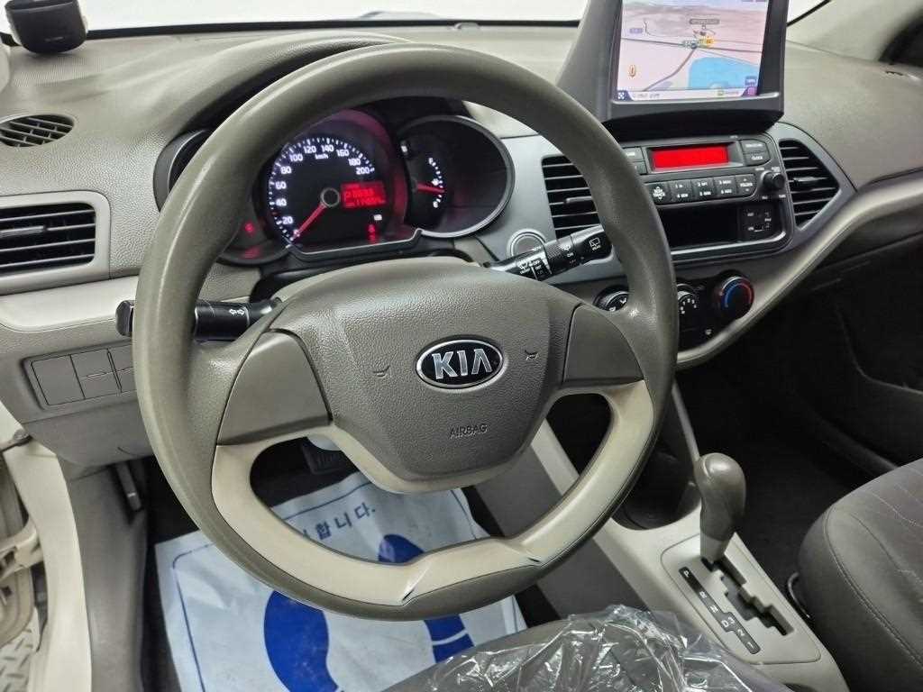 KIA Morning - Vista 9