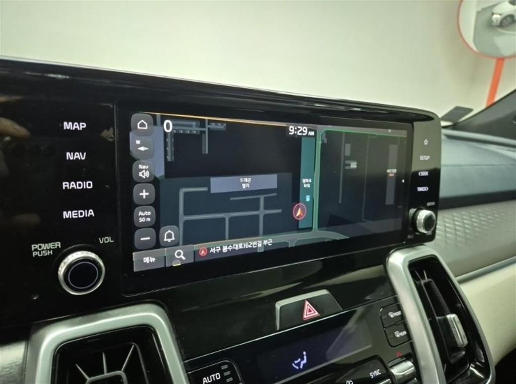 KIA Sorento - Vista 11