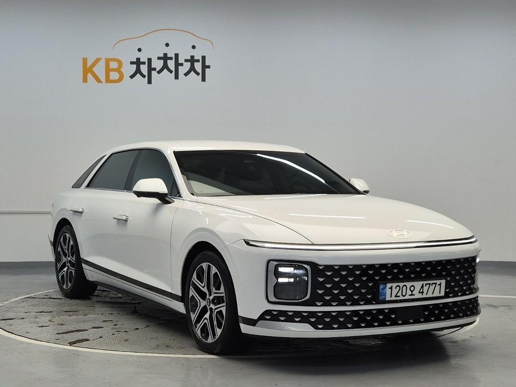 HYUNDAI Grandeur - Vista 4