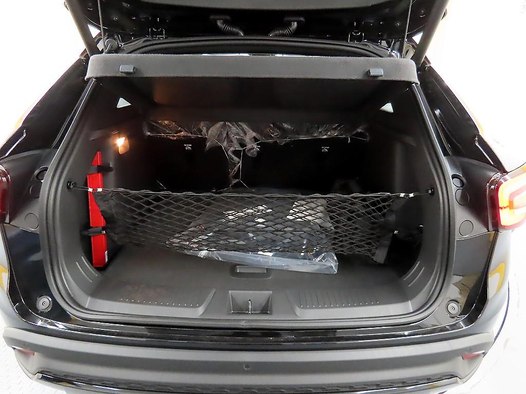 Chevrolet Trax 2026 Negro - Importación desde Corea - HF Imports Iquique - Foto 17