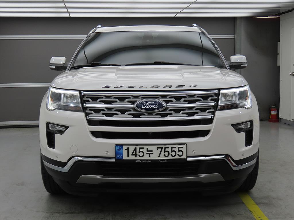 Ford Explorer - Vista 2