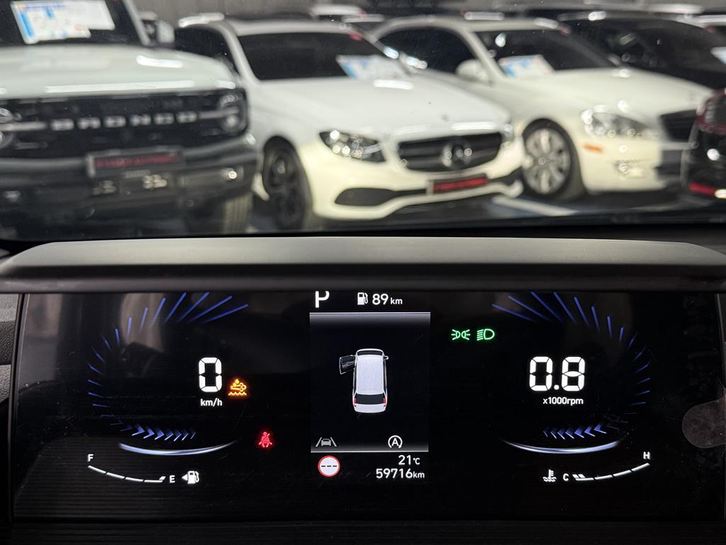 HYUNDAI Staria 2023 Negro - Importación desde Corea - HF Imports Iquique - Foto 14