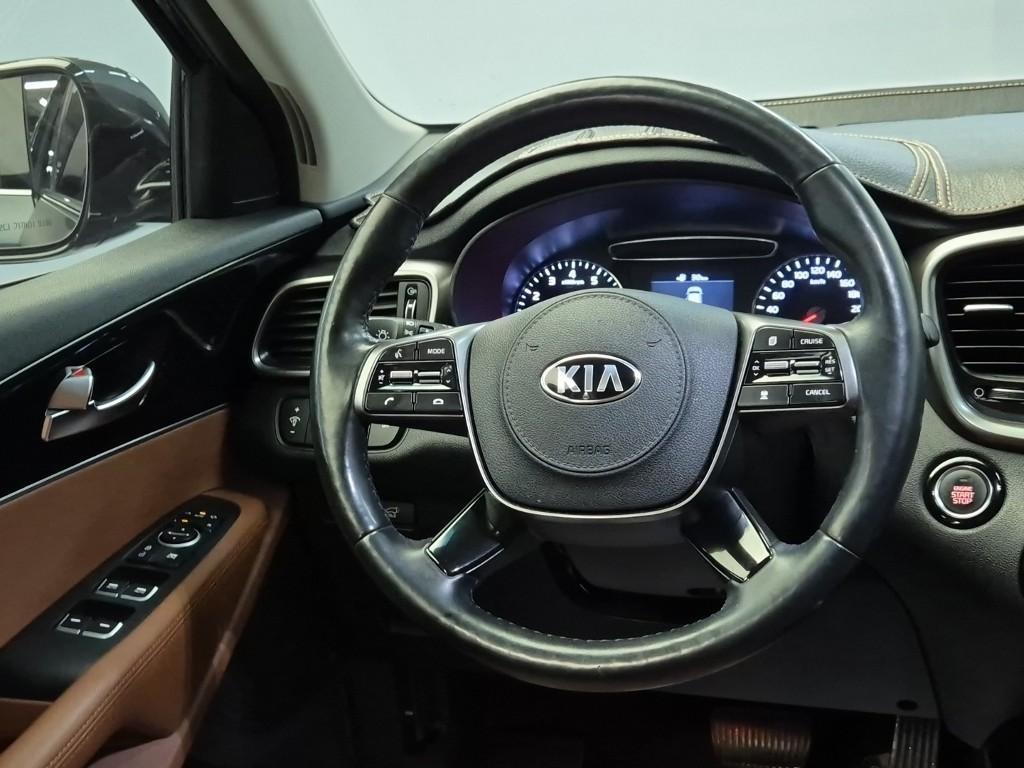 KIA Sorento - Vista 9