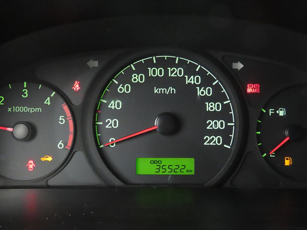 HYUNDAI Starex - Vista 8