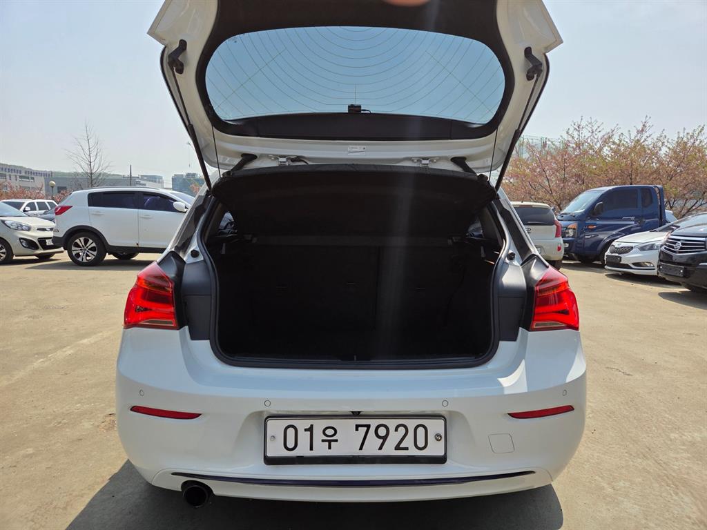 BMW 1 series 2016 Blanco - Importación desde Corea - HF Imports Iquique - Foto 18