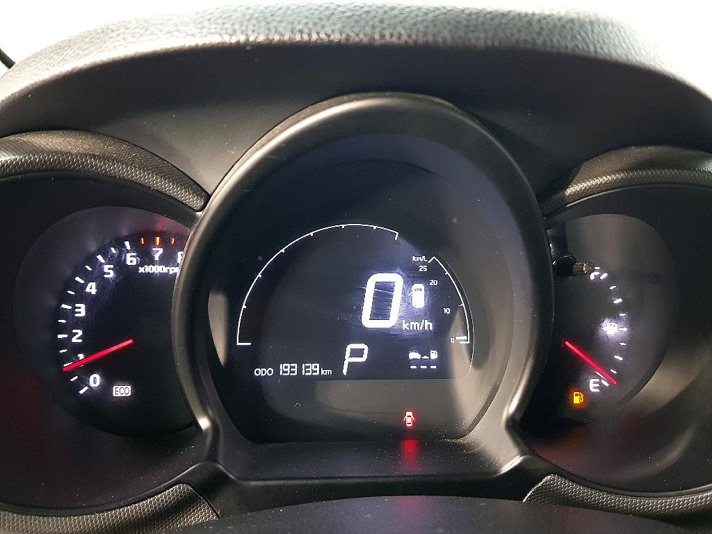 KIA Ray - Vista 7