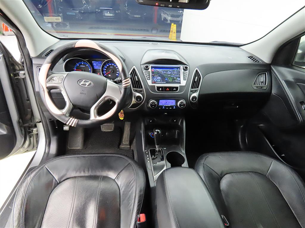 HYUNDAI Tucson - Vista 7