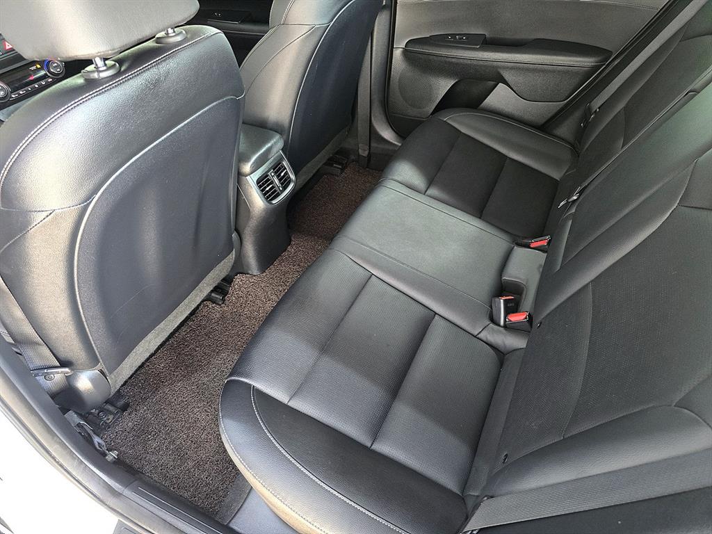 KIA K3 2019 Blanco - Importación desde Corea - HF Imports Iquique - Foto 14