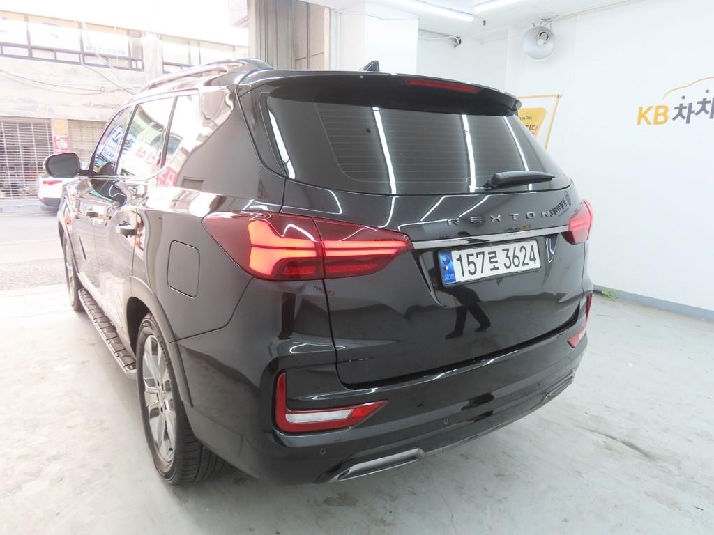 Ssangyong Rexton - Vista 4