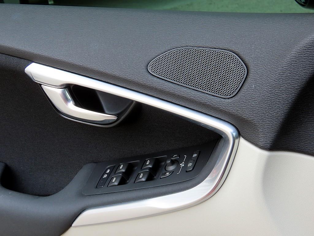 Volvo V40 - Vista 11