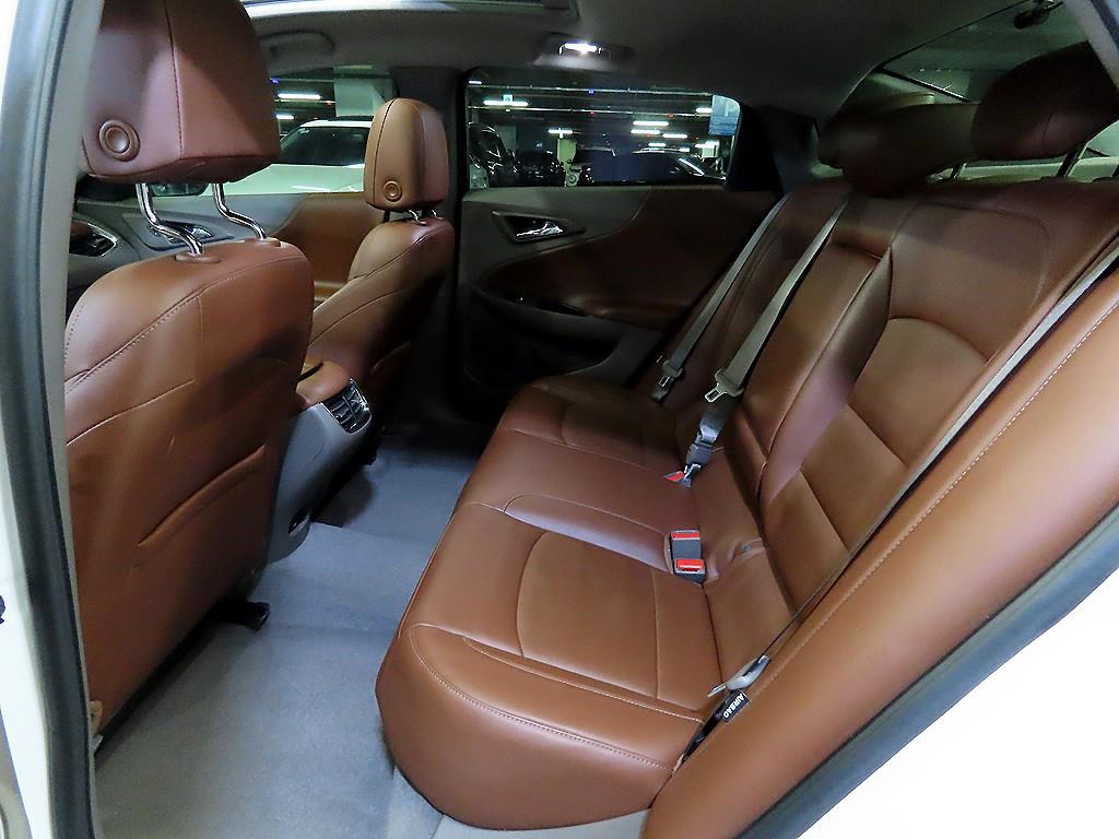 Chevrolet Malibu - Vista 7