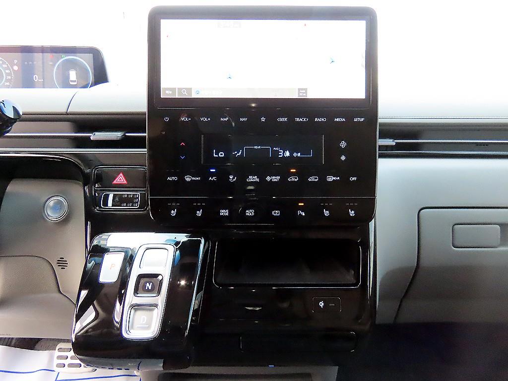 HYUNDAI Staria 2025 - Importación desde Corea - HF Imports Iquique - Foto 13