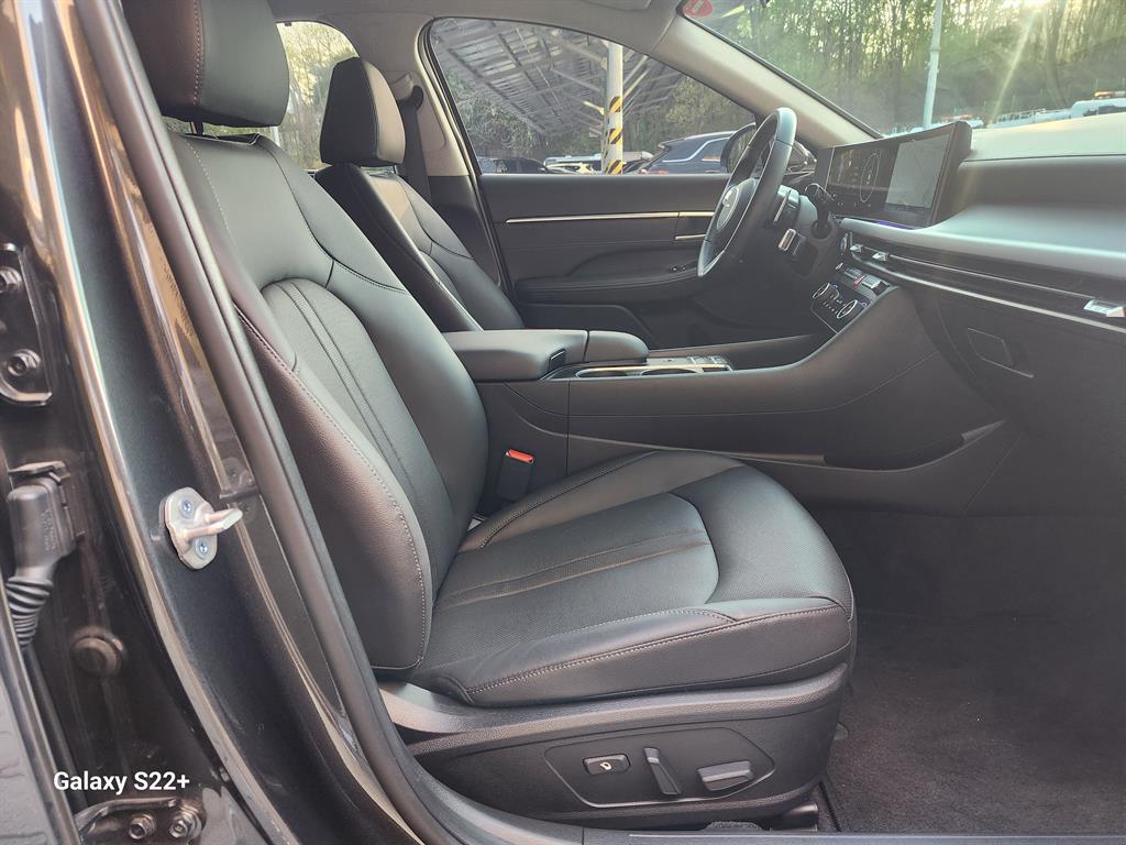 HYUNDAI Sonata - Vista 8