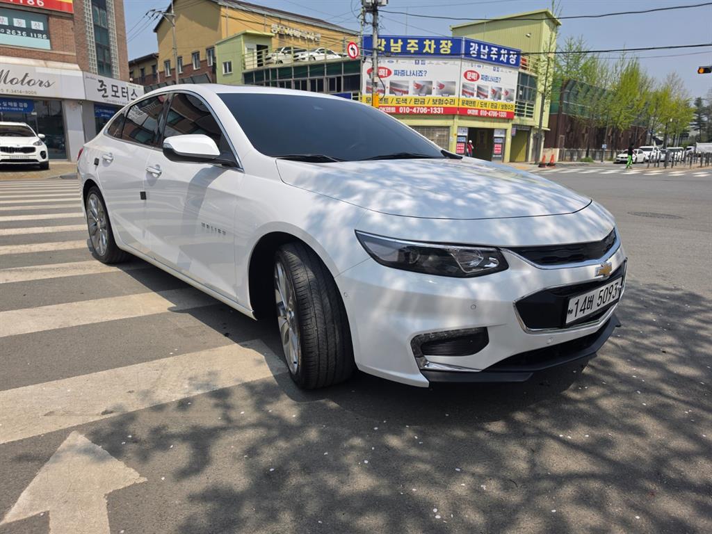 Chevrolet Malibu - Vista 8