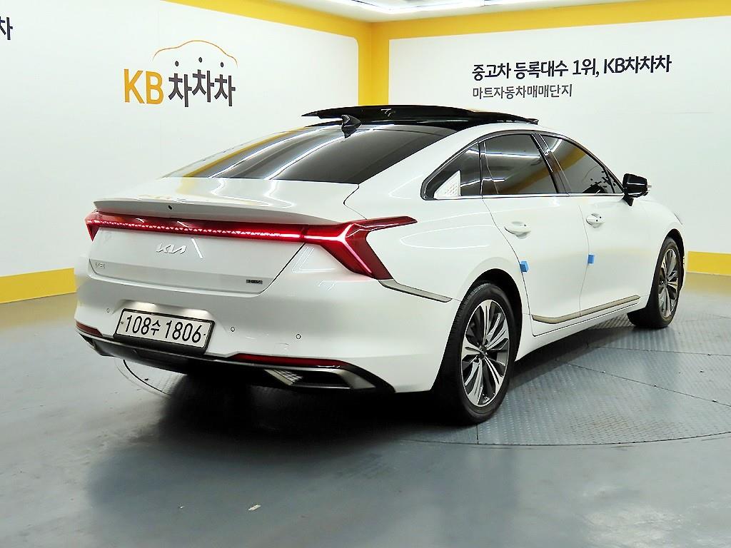 KIA K8 - Vista 4
