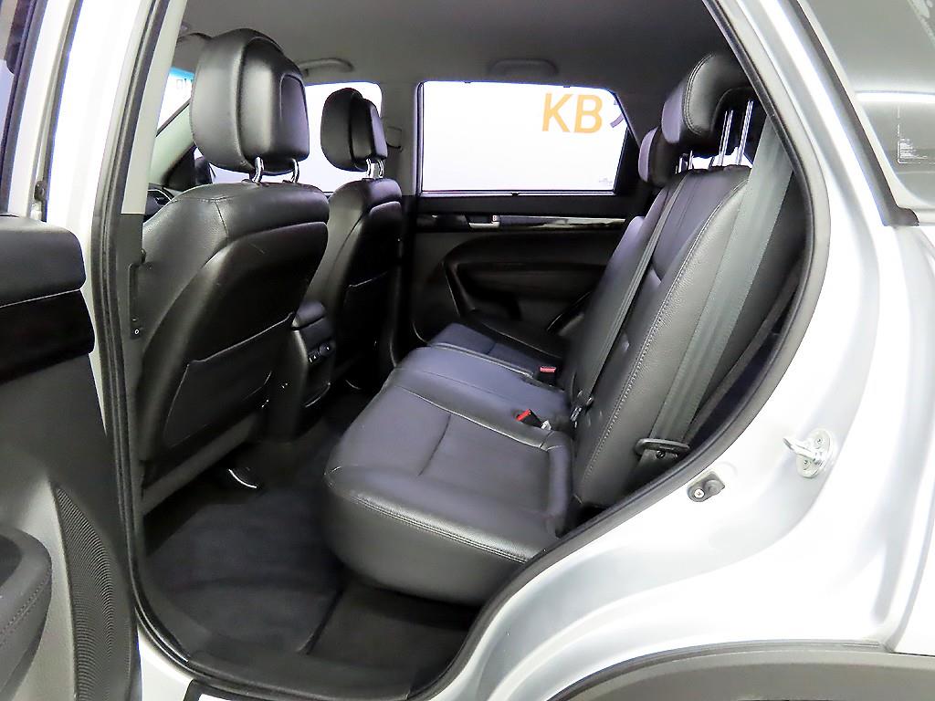 KIA Sorento - Vista 6
