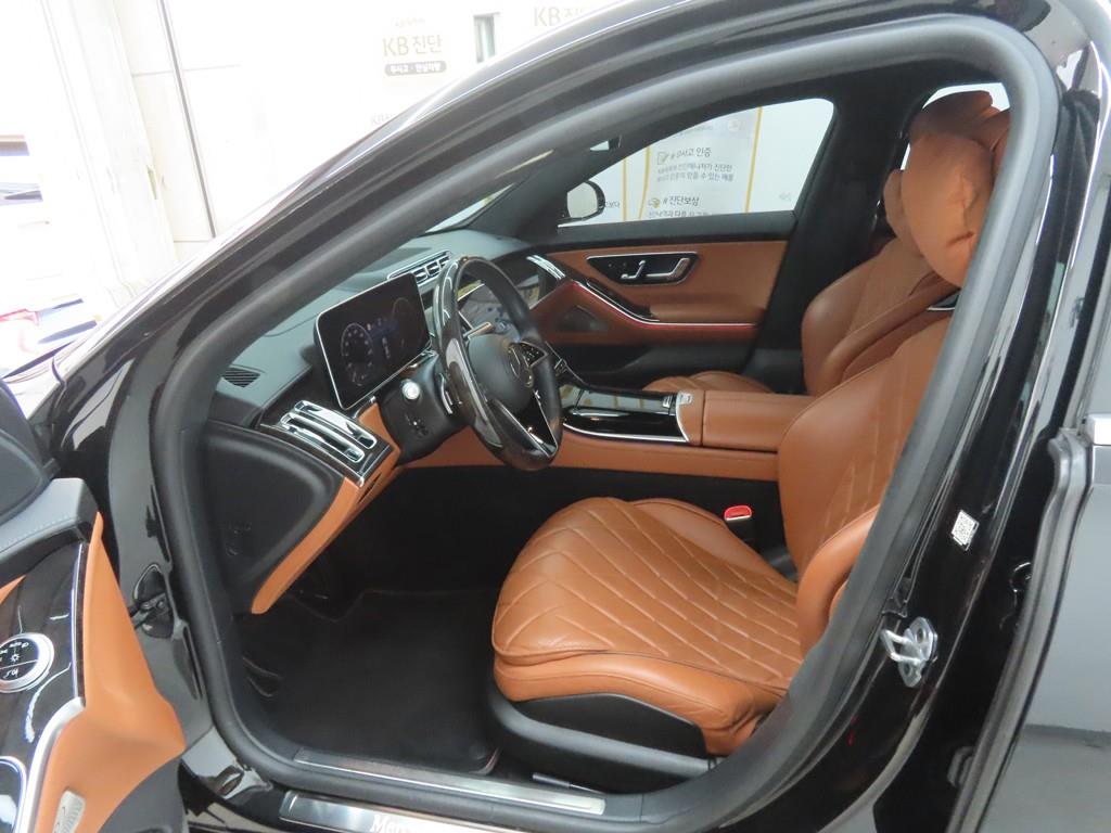Mercedes Benz S Class - Vista 5