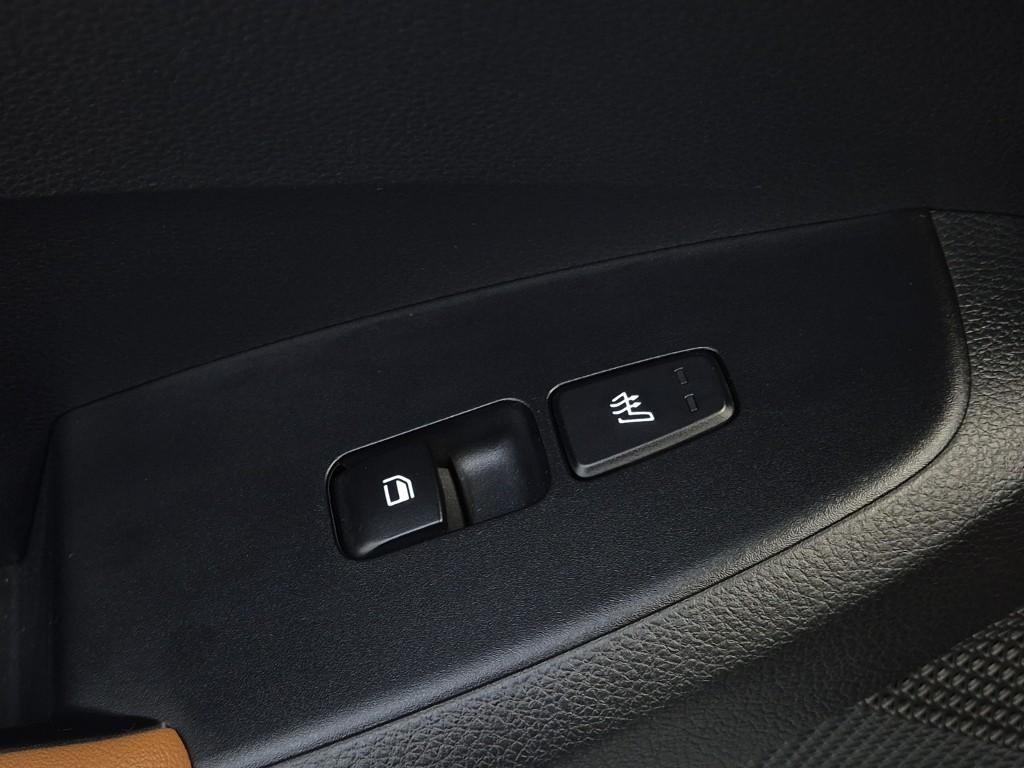 KIA Seltos 2023 Blanco - Importación desde Corea - HF Imports Iquique - Foto 14