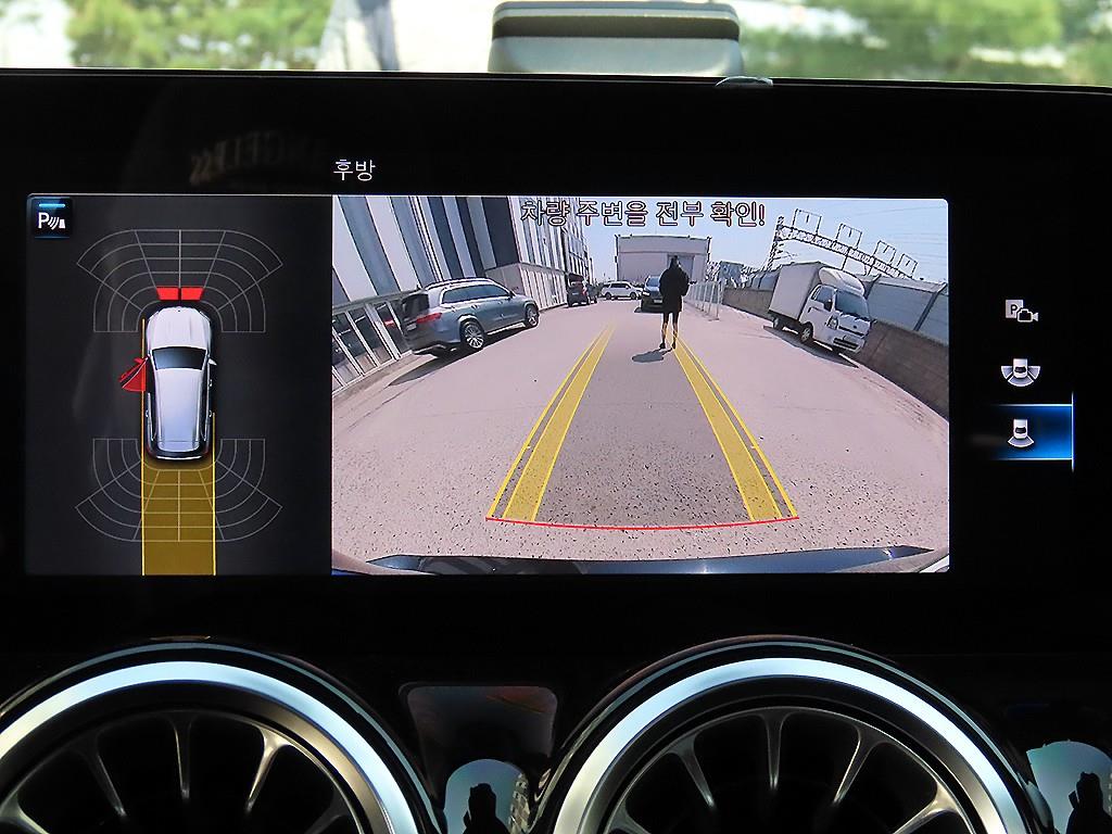 Mercedes Benz GLB Class 2023 Negro - Importación desde Corea - HF Imports Iquique - Foto 14