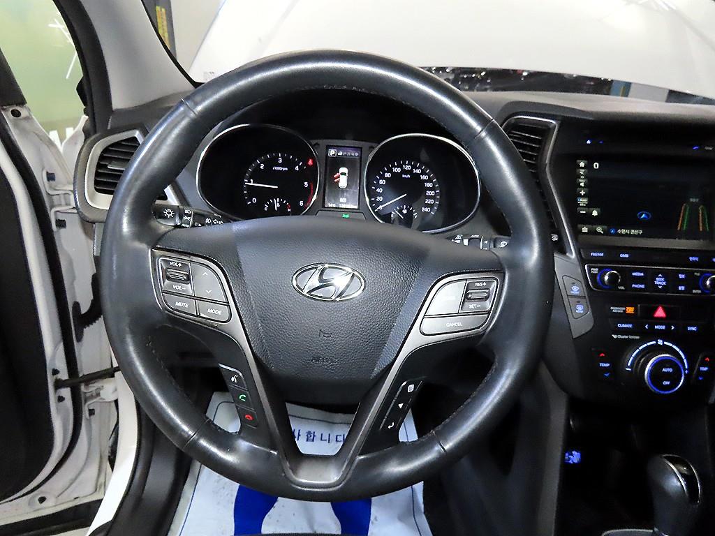 HYUNDAI Santa Fe - Vista 8