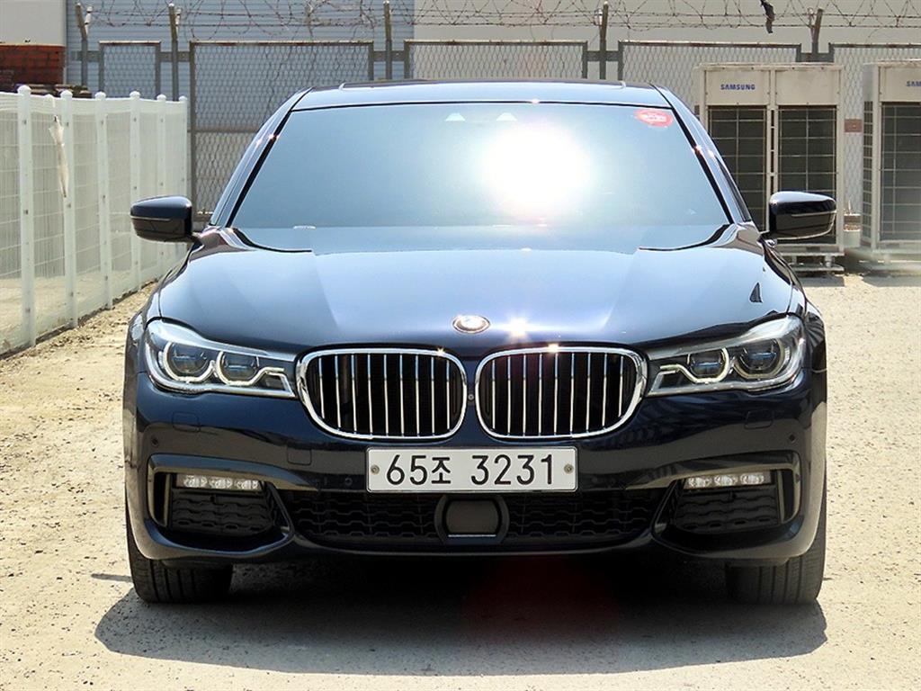 BMW 7 Series 2018 Negro - Importación desde Corea - HF Imports Iquique - Foto 1
